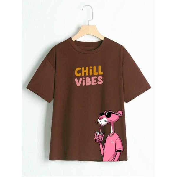 Chill Vibes Oversized T-Shirt – Relaxed Panther Design